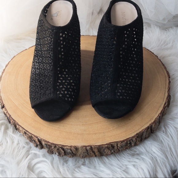 NINE WEST CORVA Women's Black Suede Peep-toe Mule Size 9 - Picture 3 of 13